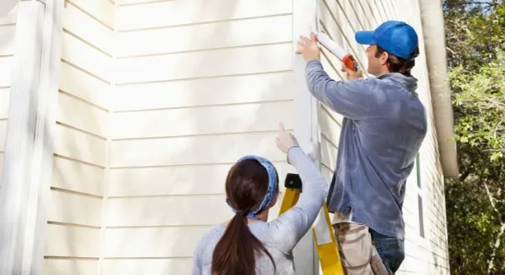 Paint Masters Painting Contractors LLC team providing exterior painting services in Venice, FL.
